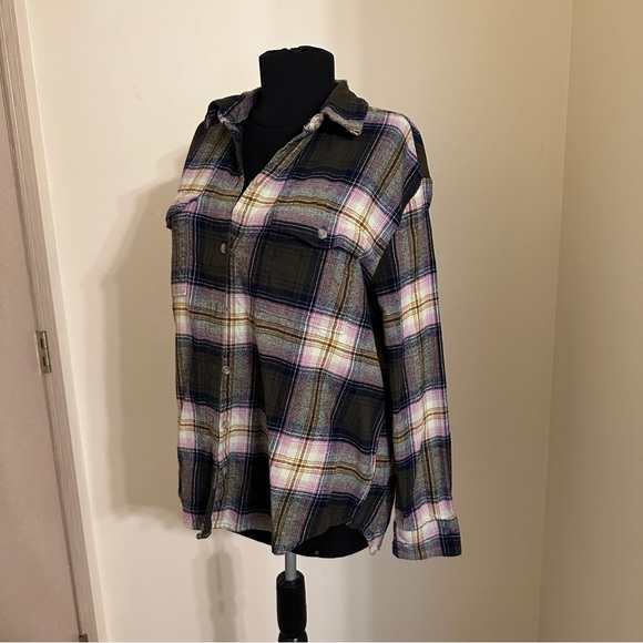 NWOT American Eagle Boyfriend Shirt - Picture 1 of 4